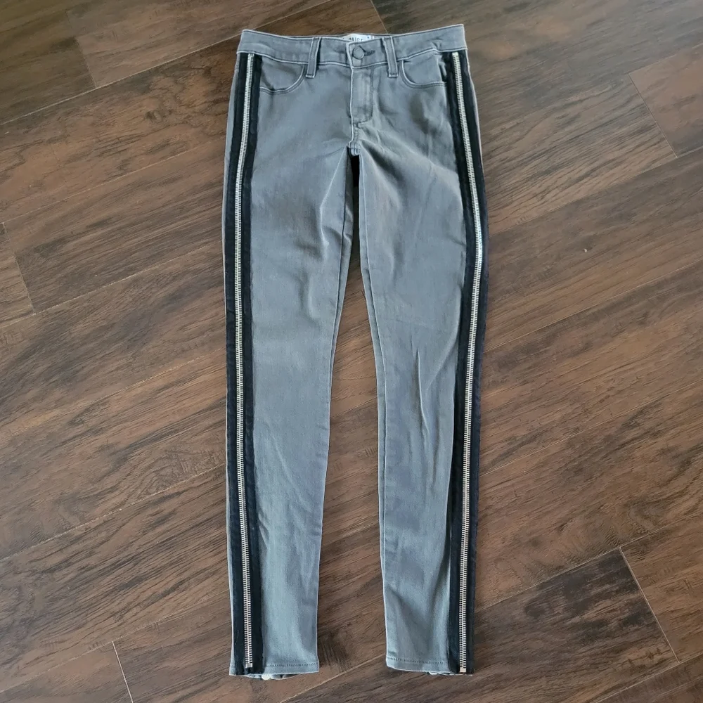 PAIGE Side Zipper Detail Low Rise Skinny Jeans Size‎ 27 Gray - Picture 2 of 15